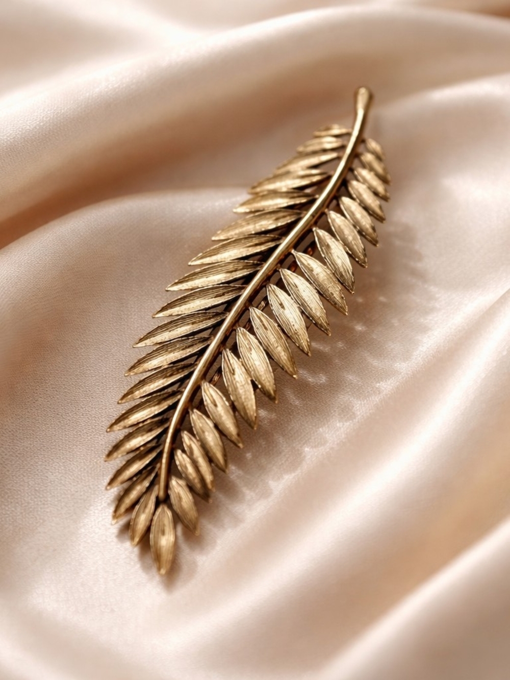 LADY ELLEN Gold-tone Leaf Hair Clip Pin Curl Vintage